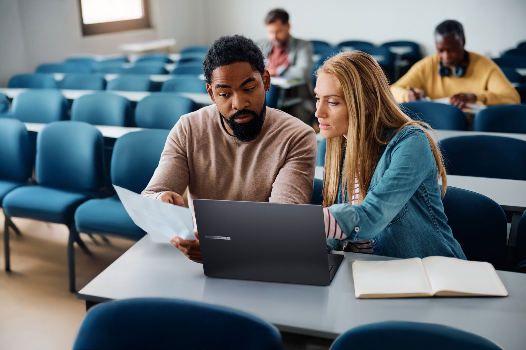 ASUS ExpertBook B5 B5605CVA-MB0010X Intel® Core™ i5 i5-13420H Laptop 40,6 cm (16