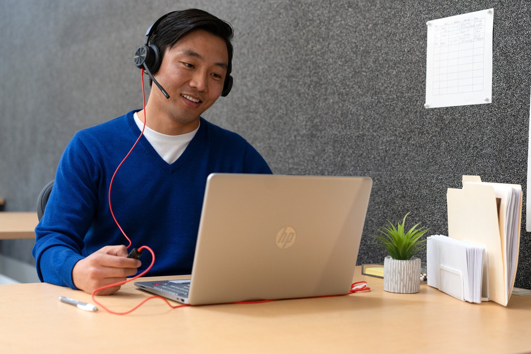 HP Poly Blackwire 8225 Stereo USB-C Headset + USB-C/A adapter