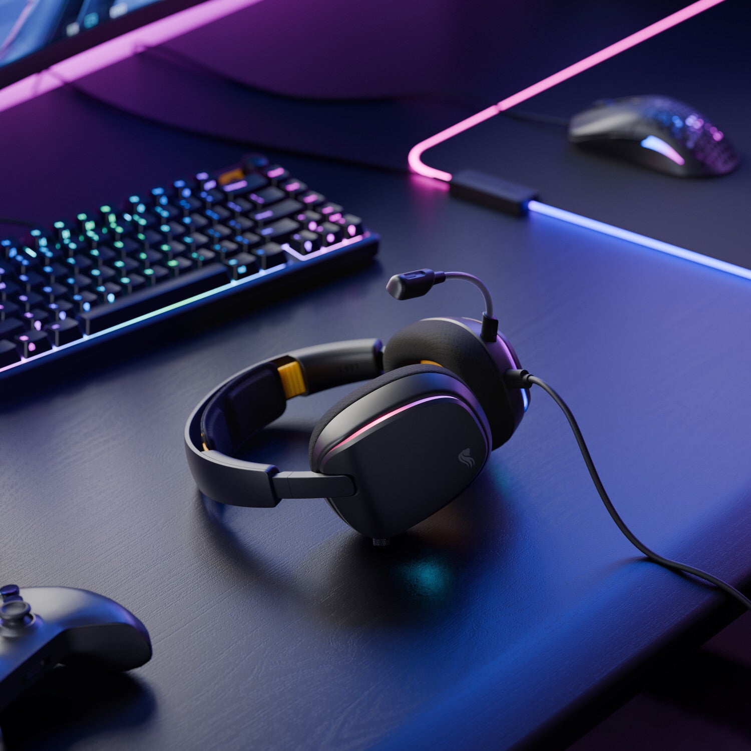 Glorious Gaming Glorious GHS Eternal RGB - Stereo RGB headset voor pc, PS5, PS4, Switch - Custom-tuned, gekantelde drivers, verstelbare, kristalheldere, afneembare mic, USB-C - Duurzaam, dag/nacht comfort - Zwart