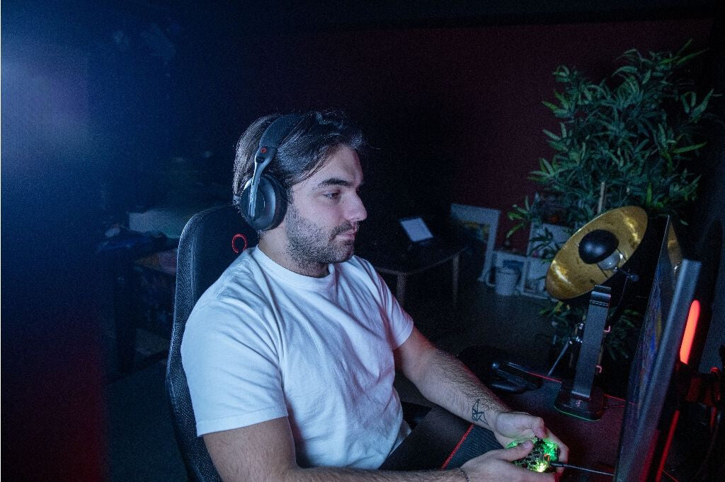 Konix PULSAR Headset Bedraad en draadloos Hoofdband Gamen USB Type-C Bluetooth Zwart