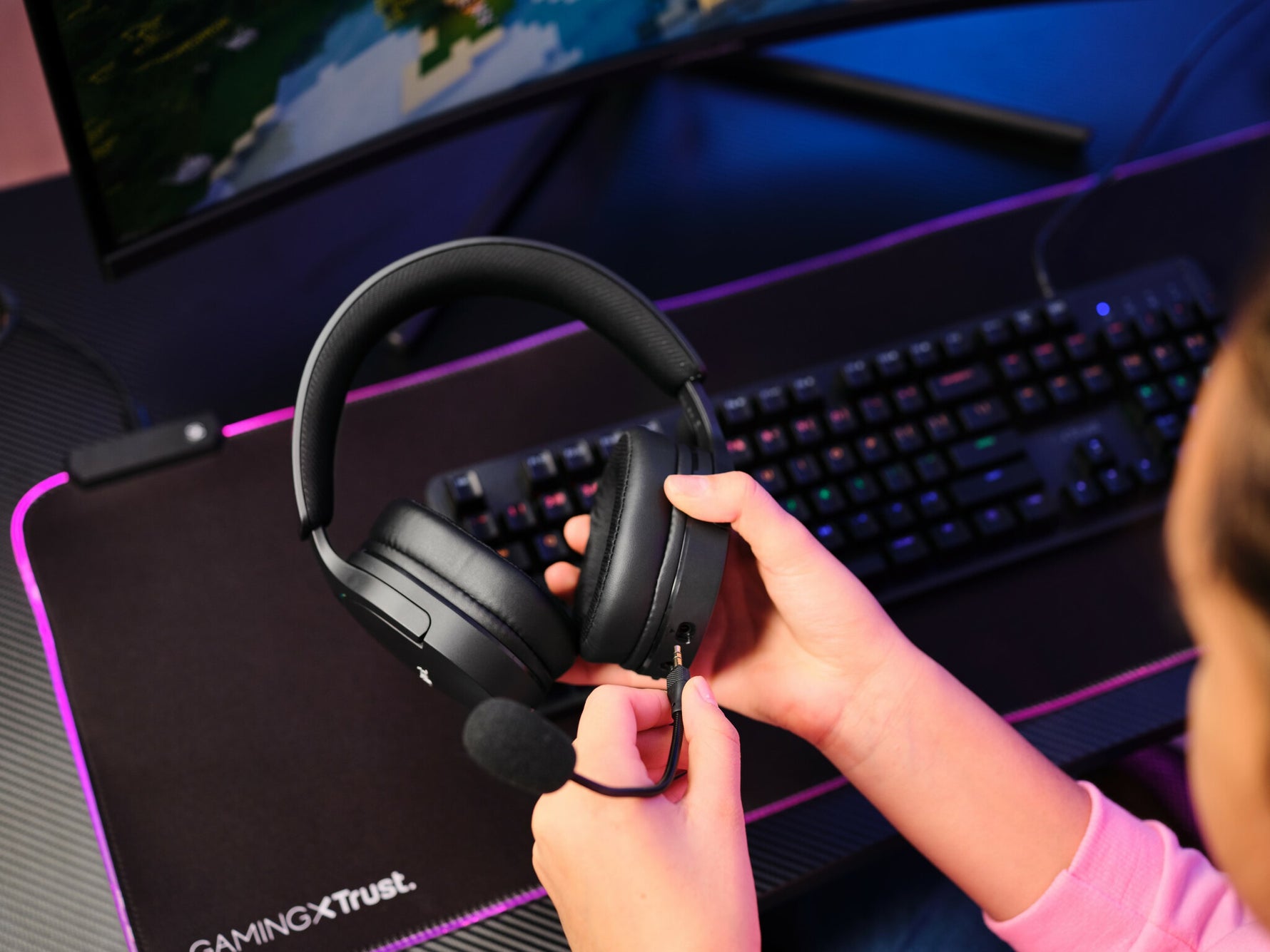 Trust GXT 491 Fayzo Headset Bedraad en draadloos Hoofdband Gamen USB Type-C Bluetooth Zwart