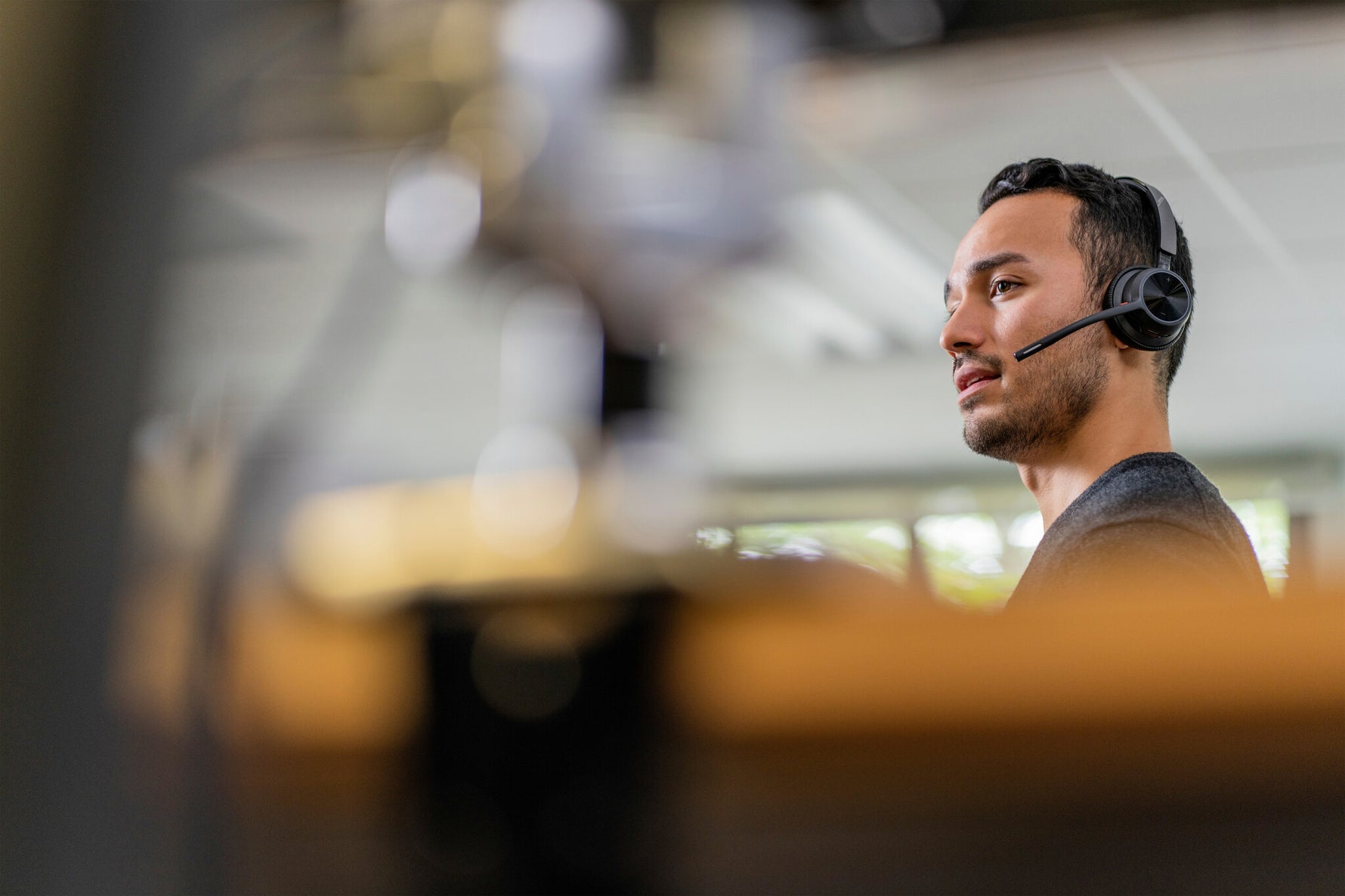 HP Poly Voyager 4320 Microsoft Teams Certified USB-C Headset + BT700 dongle