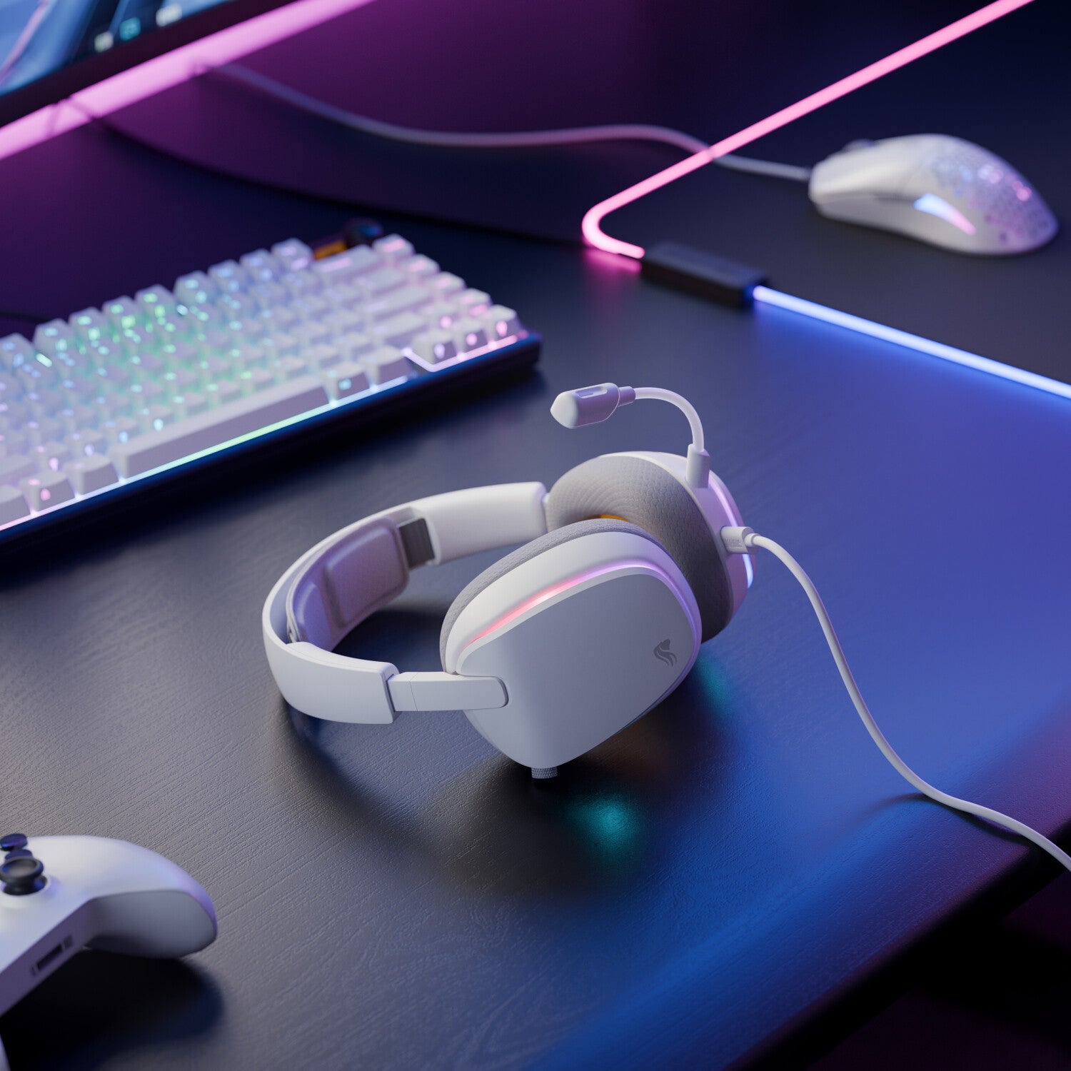 Glorious Gaming Glorious GHS Eternal RGB - Stereo RGB headset voor pc, PS5, PS4, Switch - Custom-tuned, gekantelde drivers, verstelbare, kristalheldere, afneembare mic, USB-C - Duurzaam, dag/nacht comfort - Wit