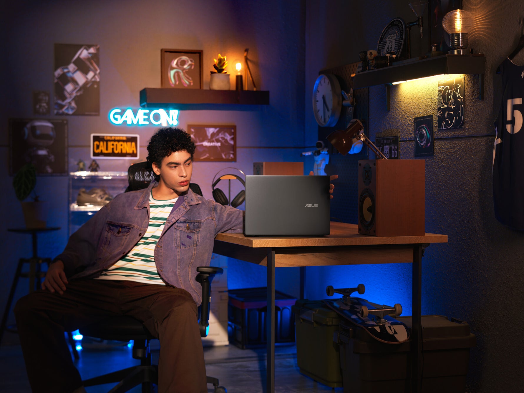 ASUS V16 FX3607VM-RP102WS Intel Core 5 210H Laptop 40,6 cm (16