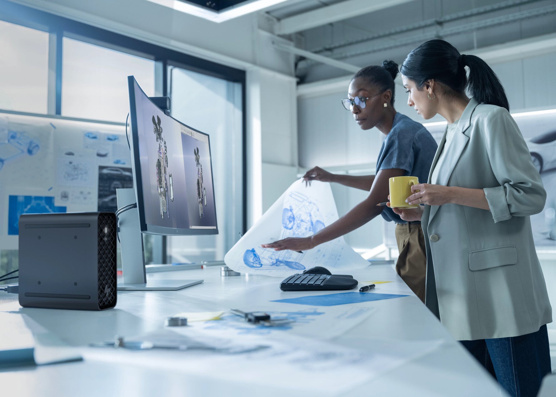 HP Z2 Mini G1i Intel Core Ultra 7 265K 32 GB DDR5-SDRAM 1 TB SSD NVIDIA RTX A1000 Windows 11 Pro Mini PC Workstation AI Workstation, AI PC Zwart